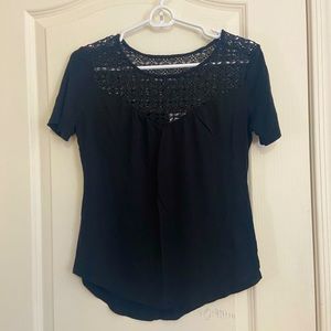 Old Navy black shirt